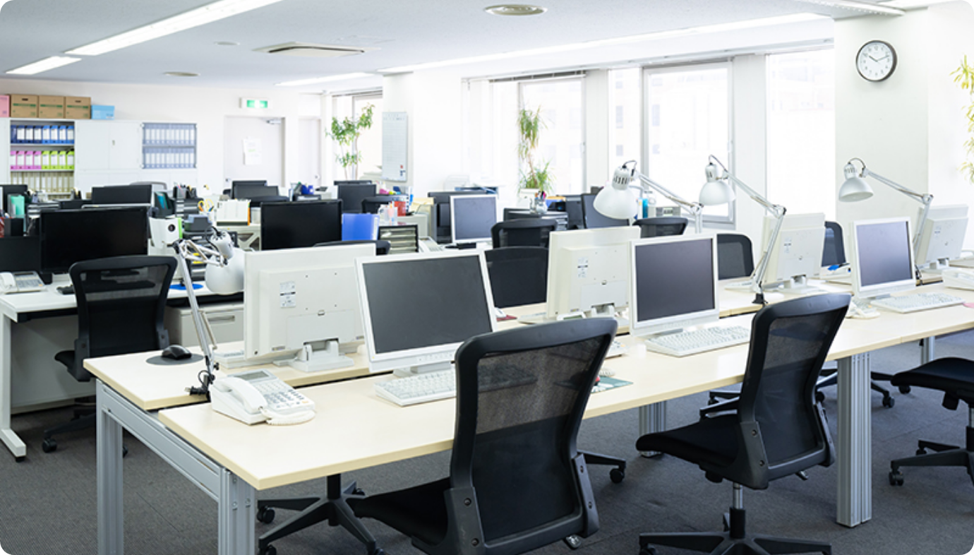 オフィスのフロアの光景